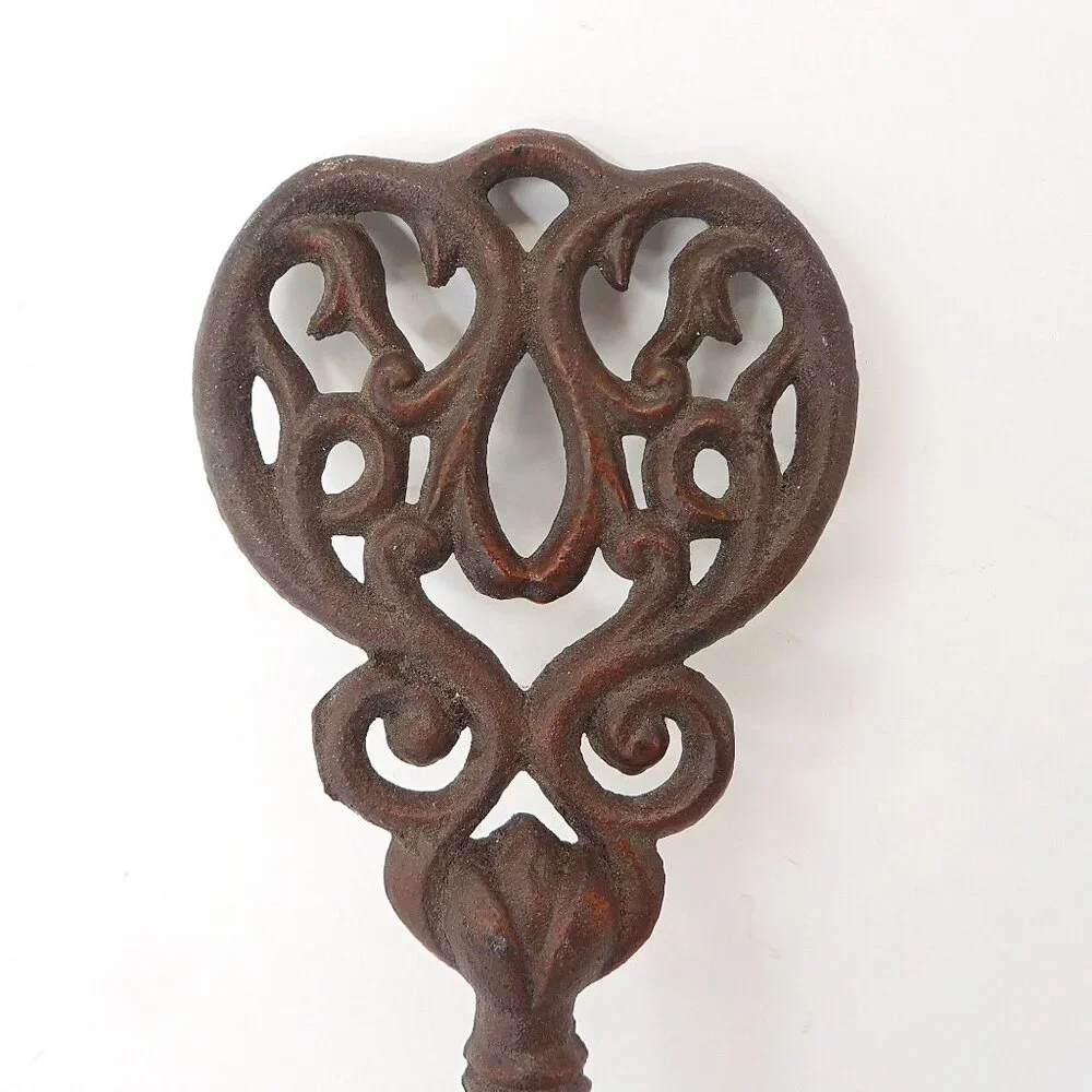 Large Cast Iron Skeleton Key Decorative Wall Décor 12" - Picture 5 of 6